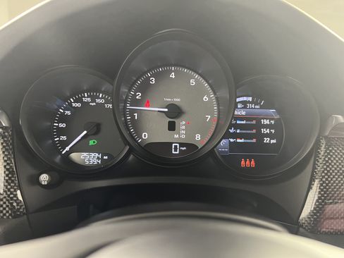 Certified 2025 Porsche Macan S AWD/4WD image 18
