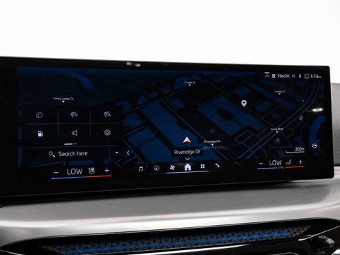 Used 2025 BMW 330i xDrive Sedan image 26