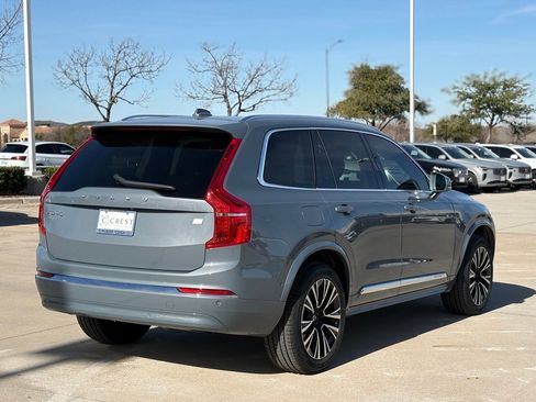 Certified 2023 Volvo XC90 T8 Plus image 6