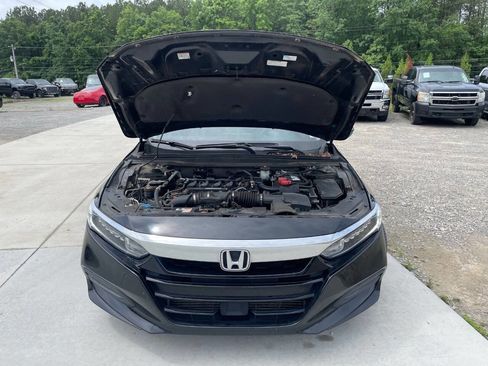 Used 2018 Honda Accord LX image 12