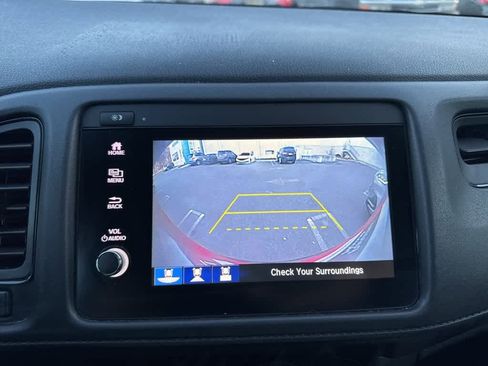 Certified 2019 Honda HR-V Sport image 28