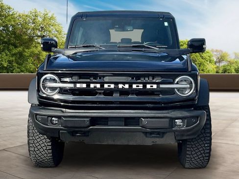 Used 2024 Ford Bronco Outer Banks w/ Sasquatch Package AWD/4WD image 3