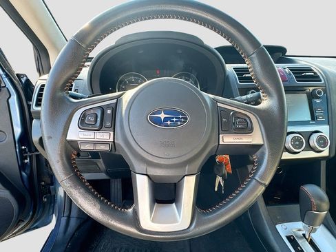 Used 2016 Subaru Crosstrek 2.0i Premium w/ Moonroof Package image 11