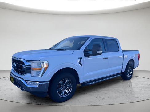 Used 2021 Ford F150 XLT w/ Equipment Group 301A Mid AWD/4WD image 12
