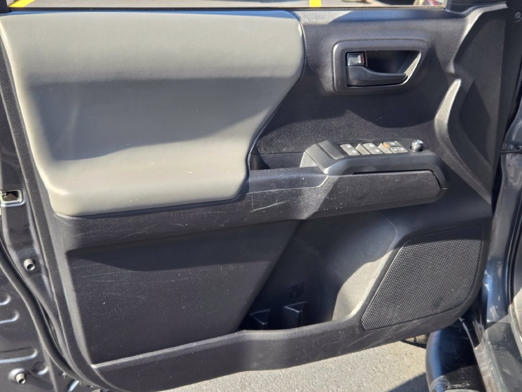 Used 2023 Toyota Tacoma SR AWD/4WD image 26
