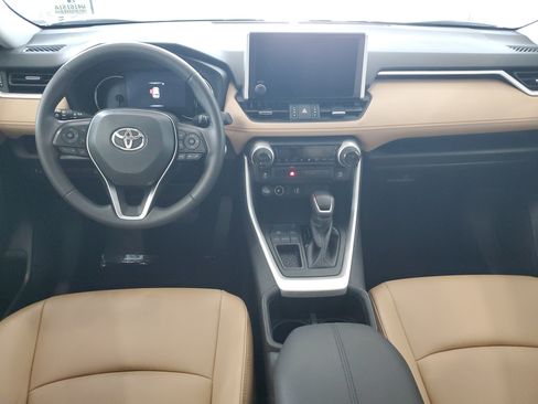 Used 2024 Toyota RAV4 XLE Premium FWD image 15