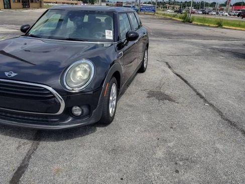 Used 2016 MINI Cooper Clubman FWD image 3