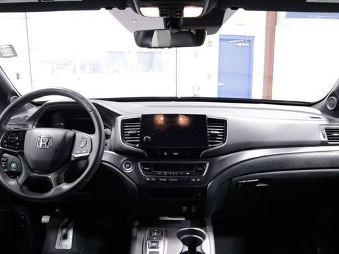 Certified 2023 Honda Passport EX-L image 16