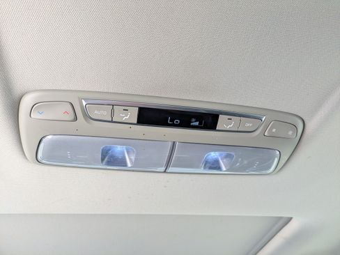 Used 2021 Kia Telluride SX w/ Towing Package FWD image 20