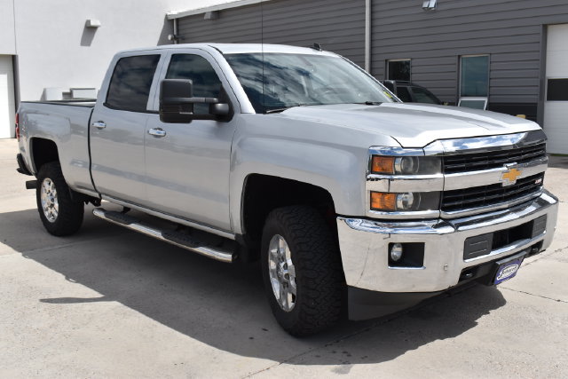 Used 2015 Chevrolet Silverado 2500 LTZ w/ Duramax Plus Package AWD/4WD image 3