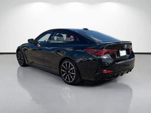 Used 2025 BMW M440i RWD image 5