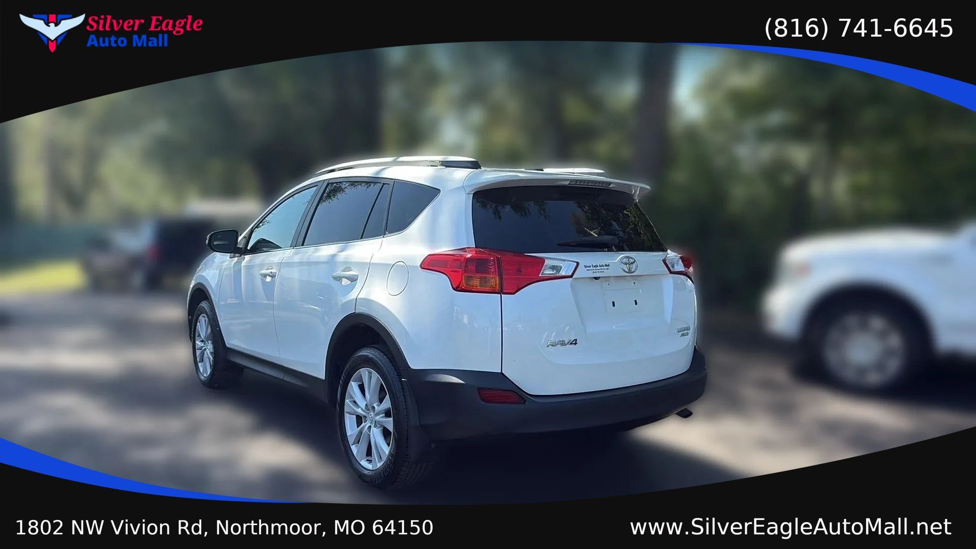 Used 2013 Toyota RAV4 Limited AWD/4WD image 3