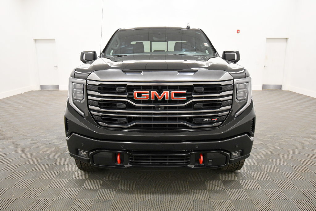 Used 2022 GMC Sierra 1500 AT4 w/ AT4 Premium Package AWD/4WD image 11