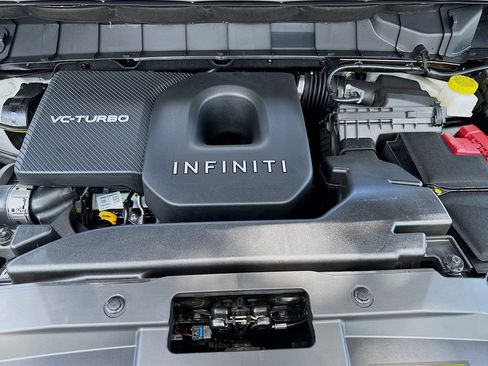 Used 2027 INFINITI QX60 Pure w/ Cargo Package FWD image 33