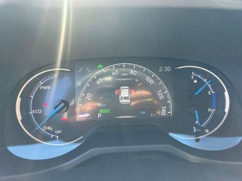 New 2025 Toyota RAV4 XLE image 15