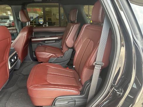 Certified 2023 Ford Expedition Limited image 18