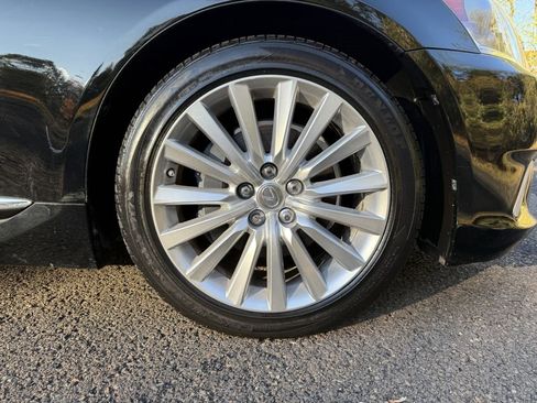 Used 2014 Lexus LS 460 image 39