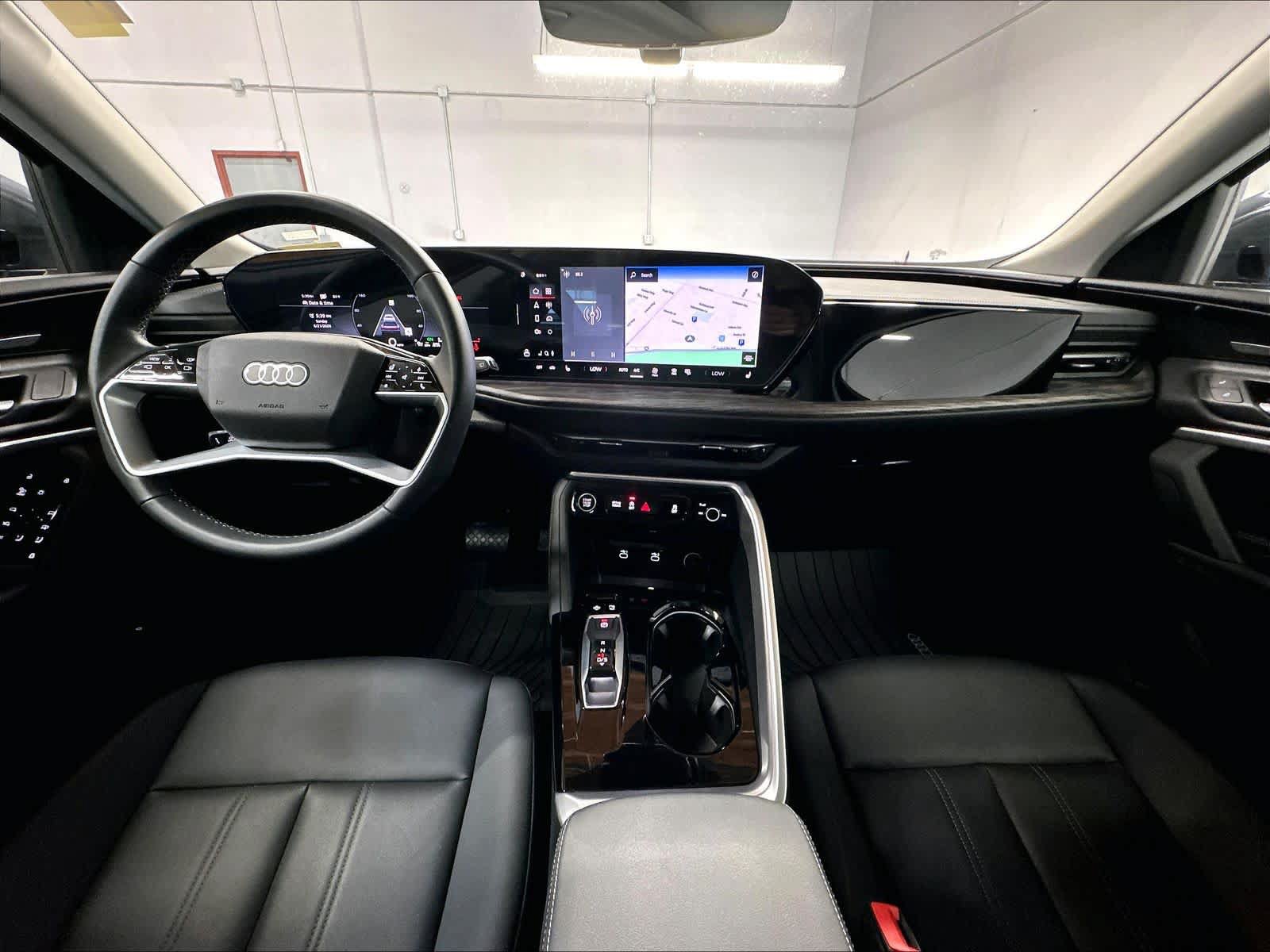 Certified 2025 Audi Q5 Premium w/ Premium Plus AWD/4WD image 17