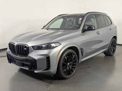 Used 2024 BMW X5 M60i image 4