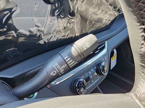 New 2026 Buick Envista Preferred w/ Convenience I Package image 22