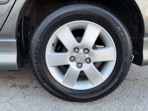 Used 2007 Toyota Corolla S image 18