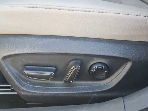 Used 2022 Toyota Camry XSE image 14