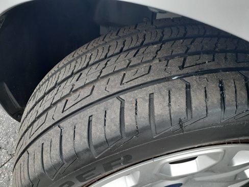 Used 2016 Ford Transit Connect XL image 23