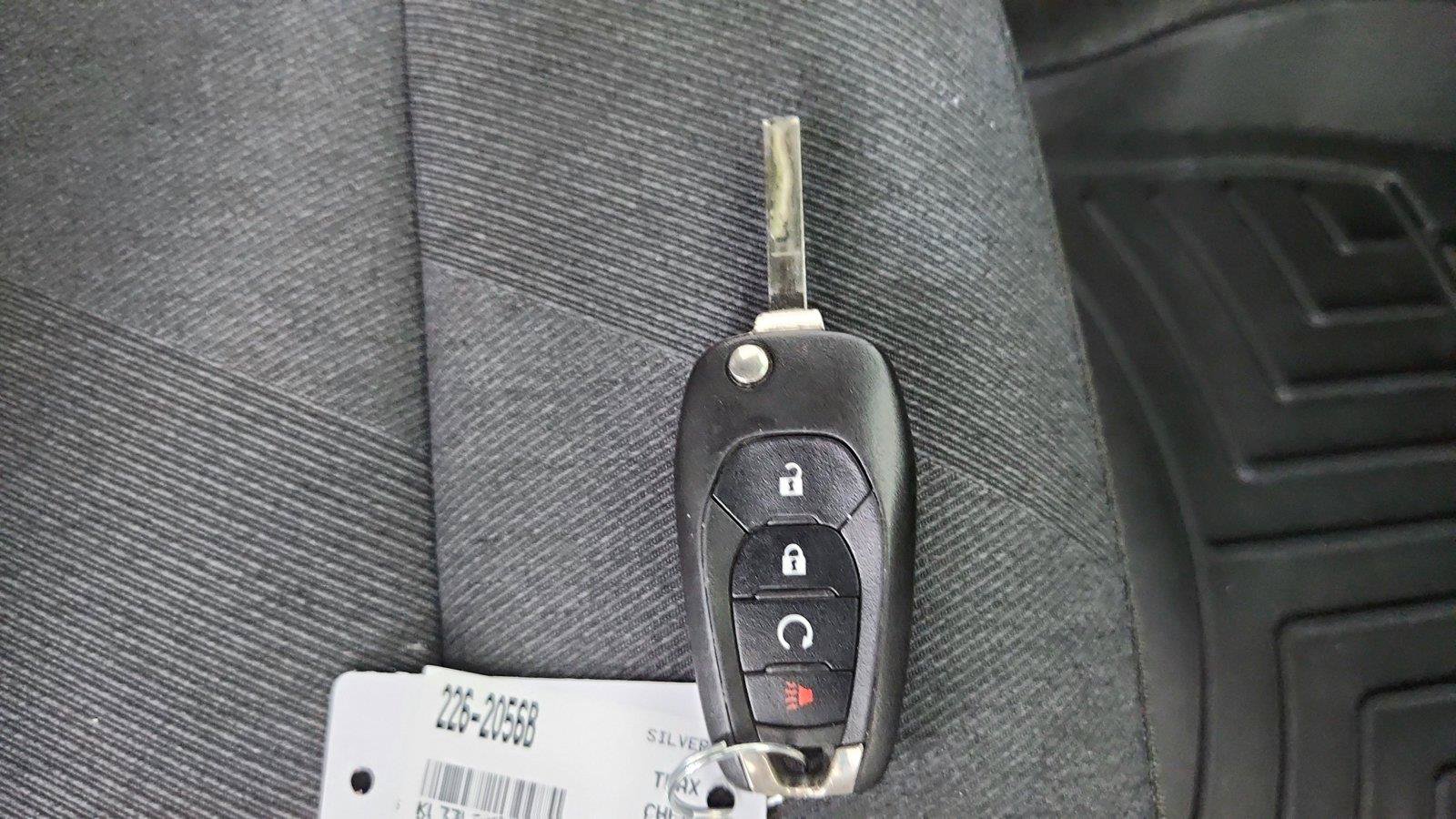 Used 2024 Chevrolet Trax RS FWD image 27