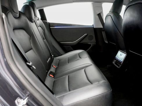 Used 2025 Tesla Model 3 Long Range RWD image 17