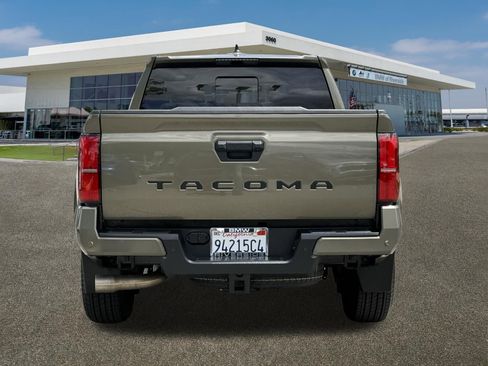 Used 2024 Toyota Tacoma TRD Sport RWD image 9