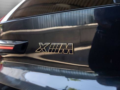 Used 2023 BMW XM AWD/4WD image 19