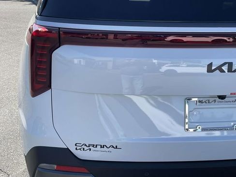 New 2026 Kia Carnival SX Prestige FWD image 10
