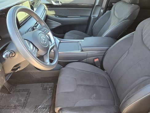 Used 2025 Hyundai Palisade Calligraphy image 12