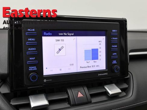 Used 2021 Toyota RAV4 LE image 19