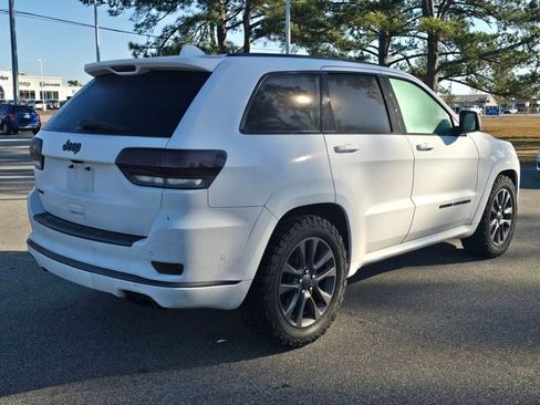 Used 2019 Jeep Grand Cherokee High Altitude image 3