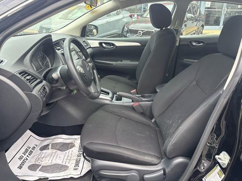 Used 2019 Nissan Sentra S FWD image 11