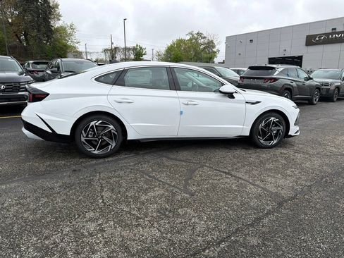New 2026 Hyundai Sonata SEL FWD image 8