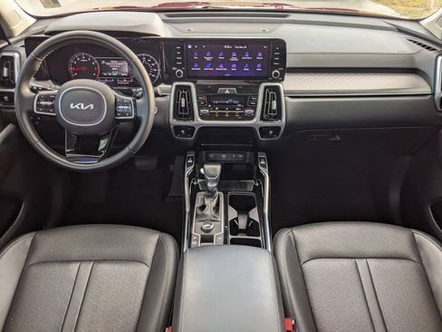 Certified 2022 Kia Sorento SX image 26