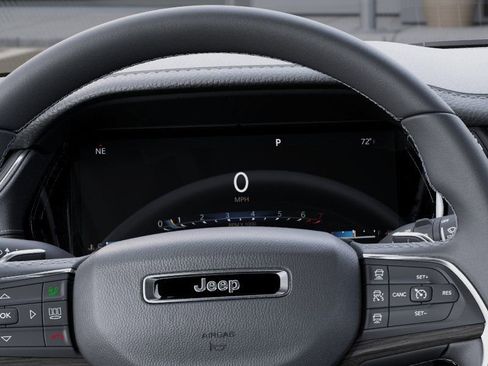 New 2026 Jeep Grand Cherokee L Limited AWD/4WD image 17