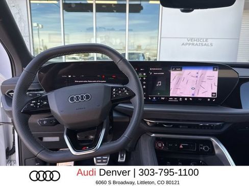Used 2025 Audi SQ5 Premium Plus image 10