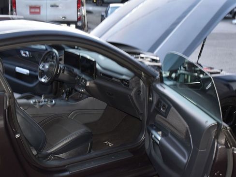 Used 2024 Ford Mustang GT w/ GT Performance Package image 29