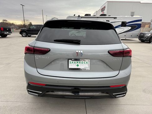 Used 2025 Buick Envision Sport Touring image 4