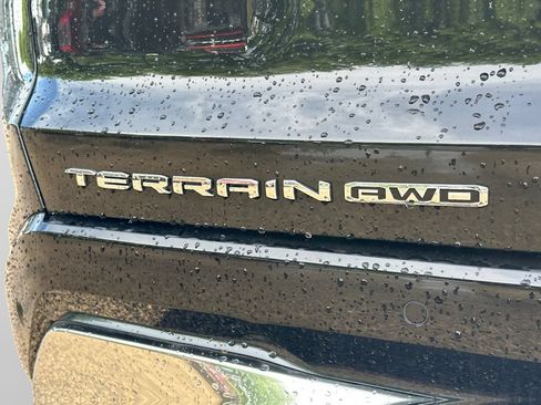 New 2026 GMC Terrain Denali AWD/4WD image 10