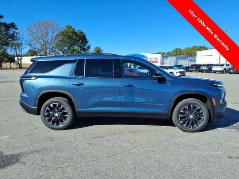 New 2026 Chevrolet Traverse LT w/ Sun and Wheel Package image 6