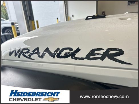 Used 2021 Jeep Wrangler Sport AWD/4WD image 42