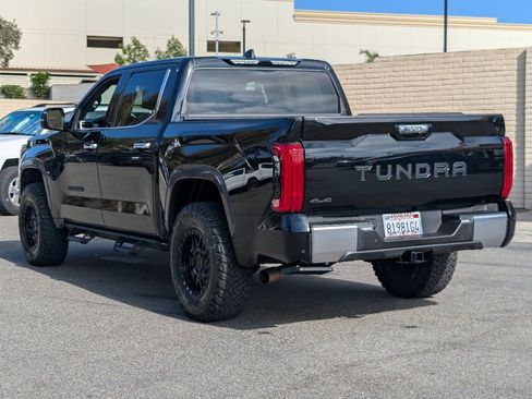 Used 2025 Toyota Tundra Limited AWD/4WD image 12