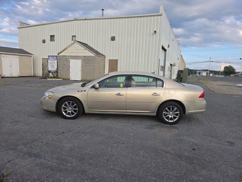 Used 2008 Buick Lucerne CXL w/ Driver Confidence Package FWD image 8