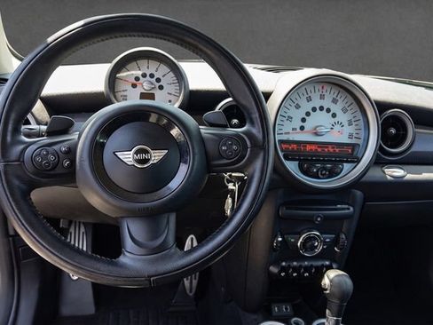 Used 2013 MINI Cooper S FWD image 5
