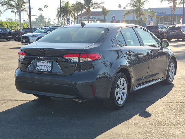 Used 2026 Toyota Corolla LE FWD image 5