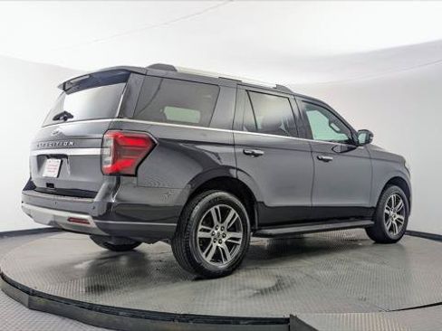 Used 2024 Ford Expedition Limited RWD image 8